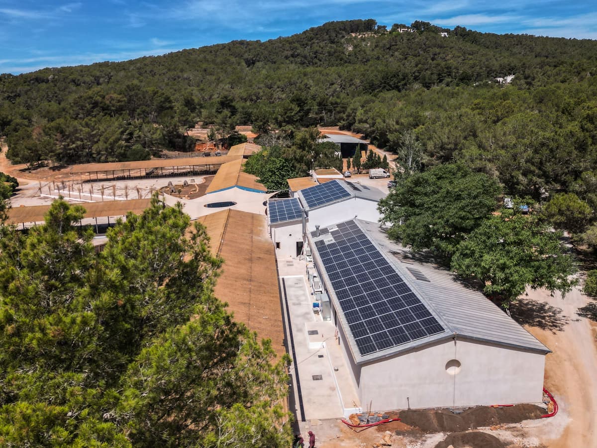 Setting a New Standard in Energy Transparency: Power Flow Tracing at Juntos Farm